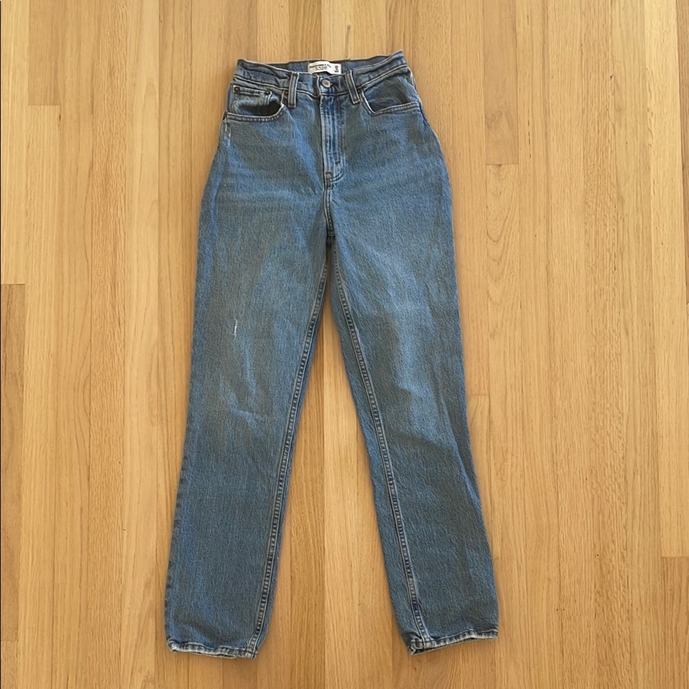 Abercrombie curve love 90’s jean